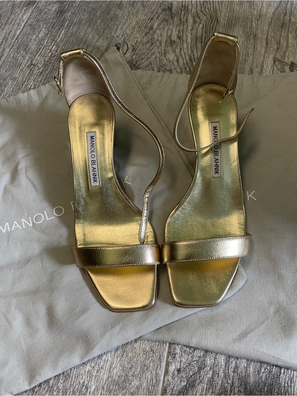 Manolo Blahnik Ressata size 37.5